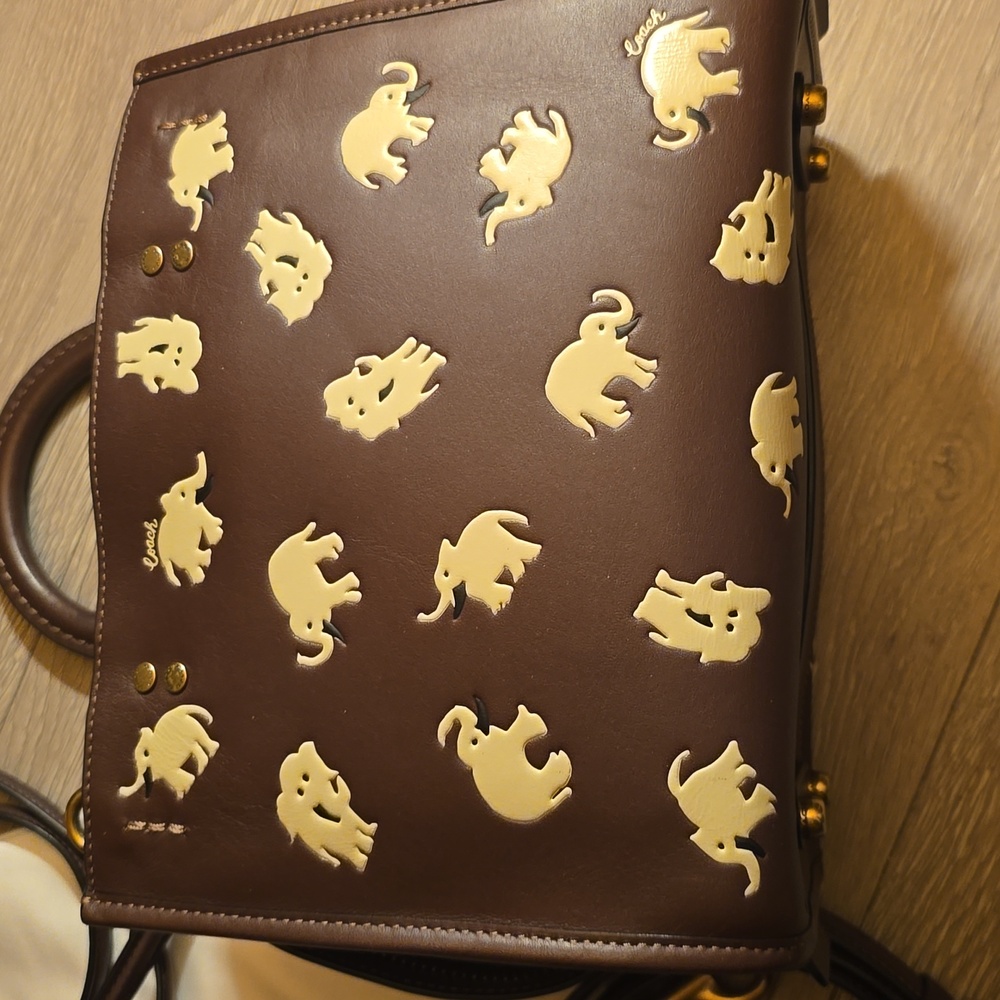 Price Drop Weekend Only !Coach Rogue Satchel with Elephant Print - Picture 4 of 9
